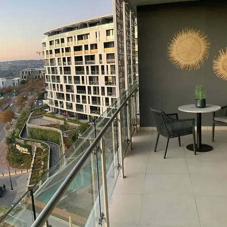 5 Star Elegant Apartments, Ellipse, Waterfall City, Midrand, Johannesburg Buitenkant foto