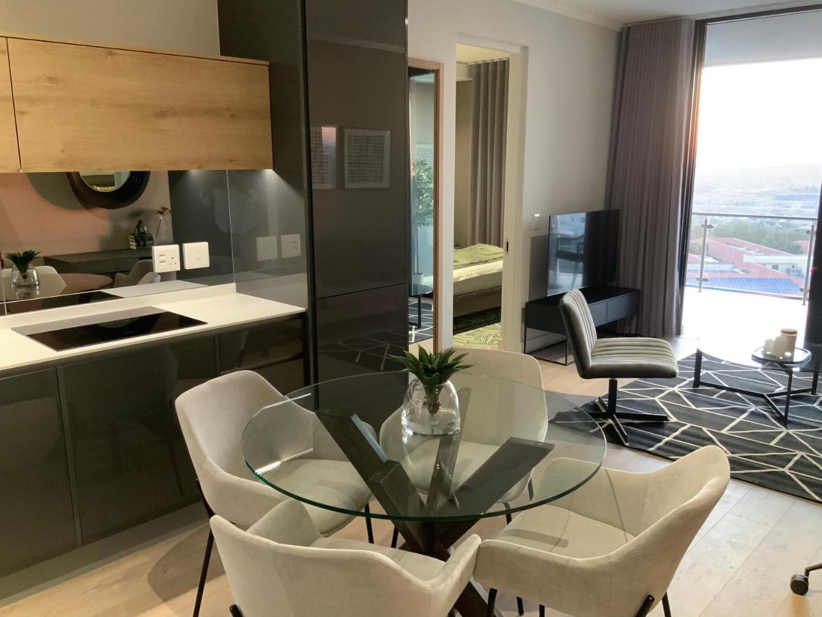 5 Star Elegant Apartments, Ellipse, Waterfall City, Midrand, Johannesburg Midrand