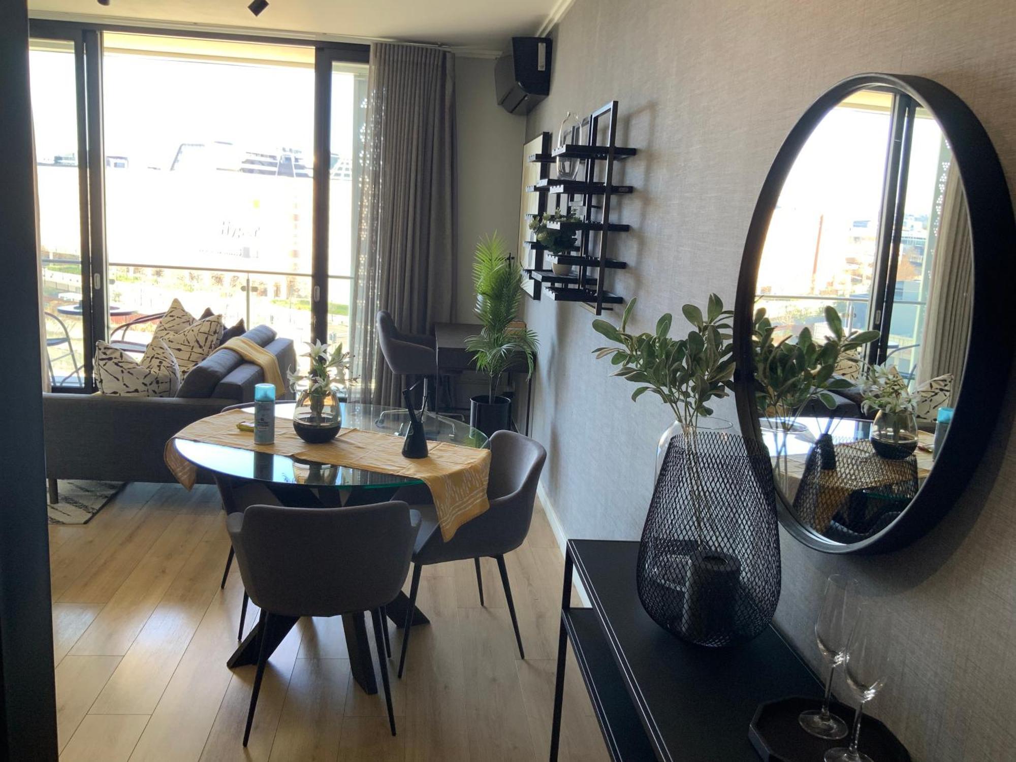 5 Star Elegant Apartments, Ellipse, Waterfall City, Midrand, Johannesburg Apartment *